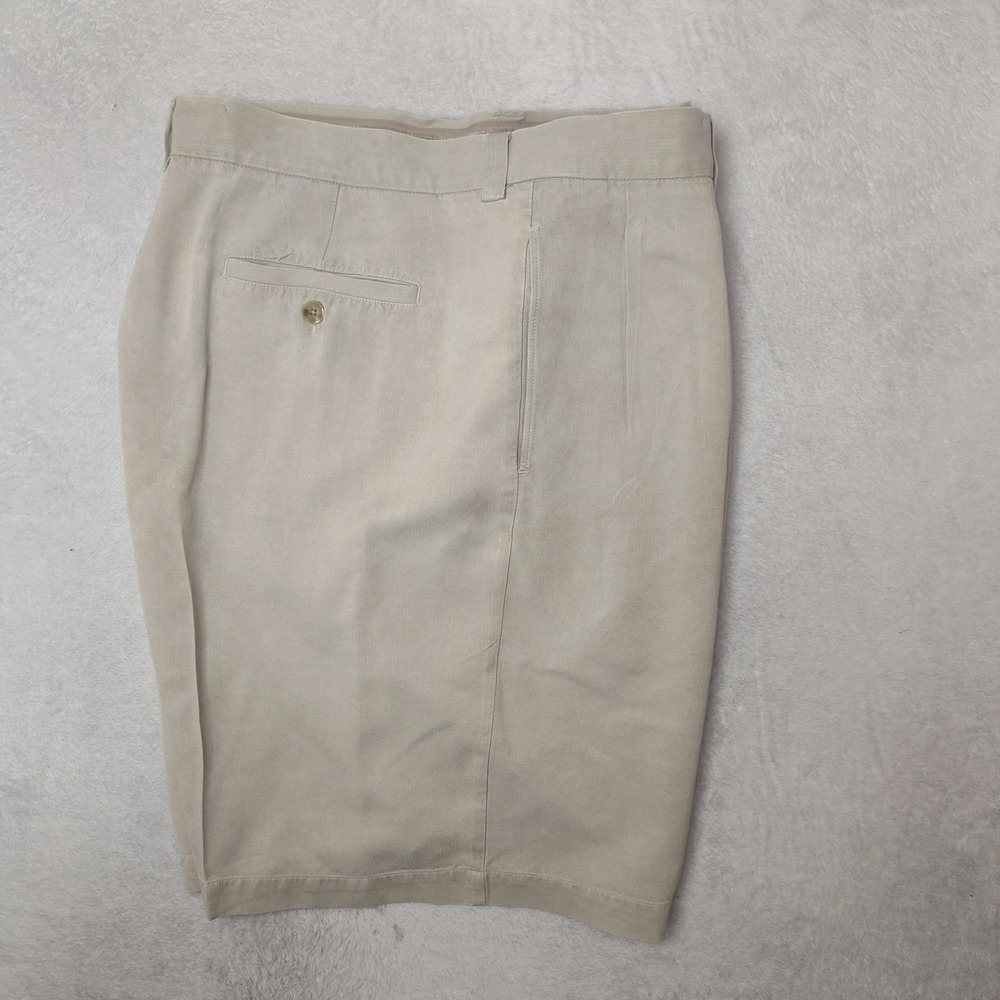 Tommy Bahama Shorts Mens 38 Beige 8" Bermuda Silk Lined Pockets Pleated Island